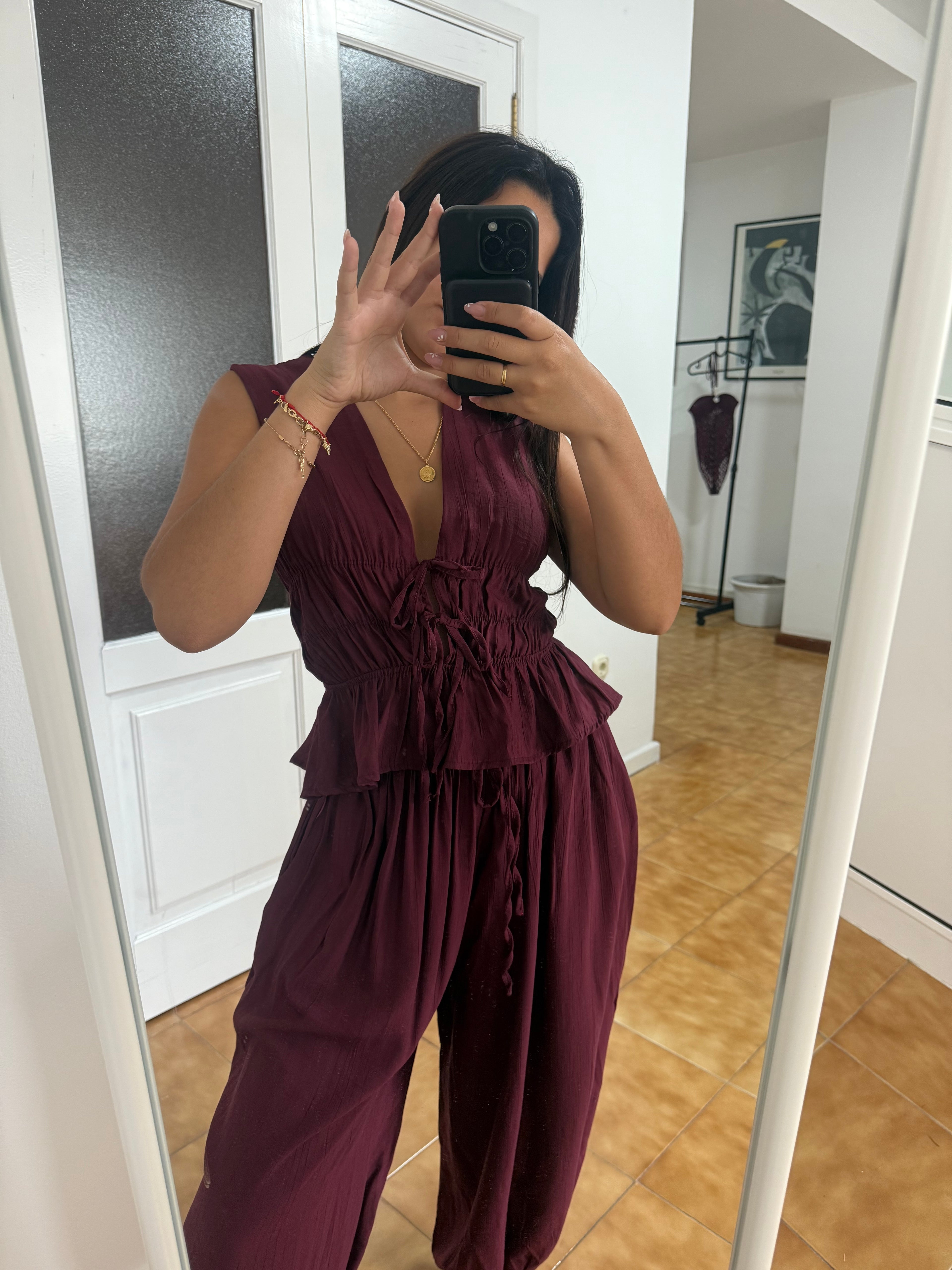 CONJUNTO ISABEL - BURDEO