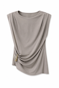 BLUSA HOMBRERAS DETALLE