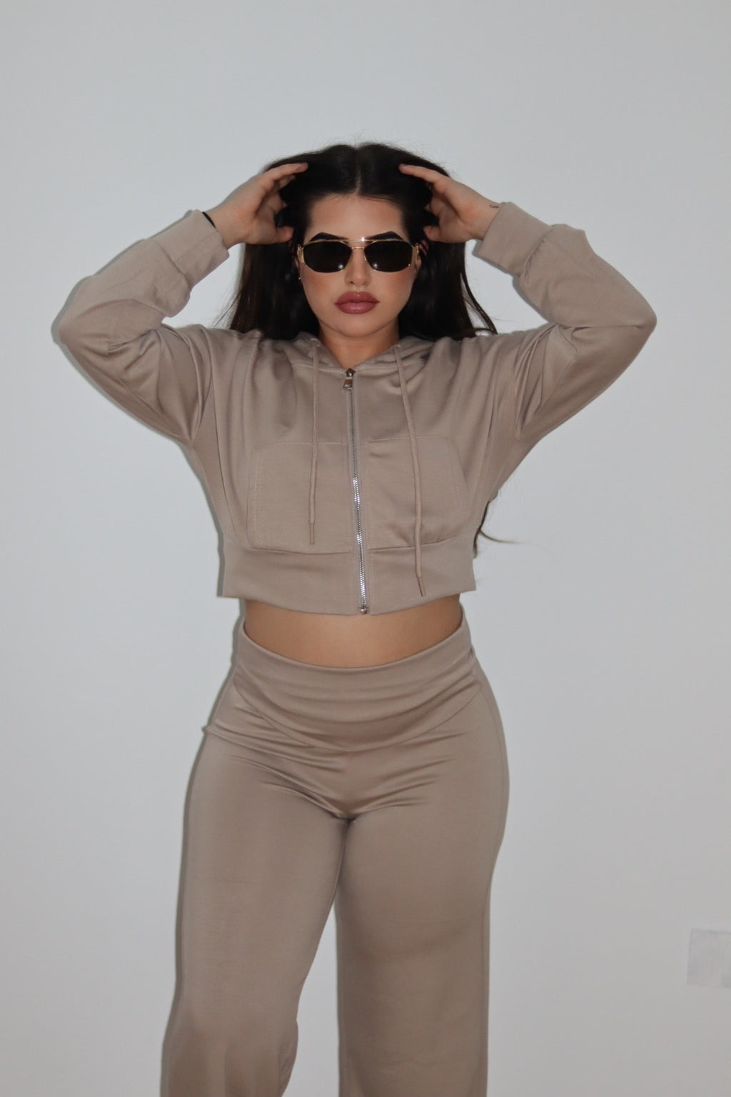 CHAQUETA CROP - TAUPE