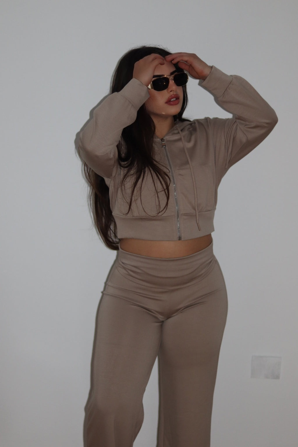 PANTALÓN DOBLE CINTURA - TAUPE