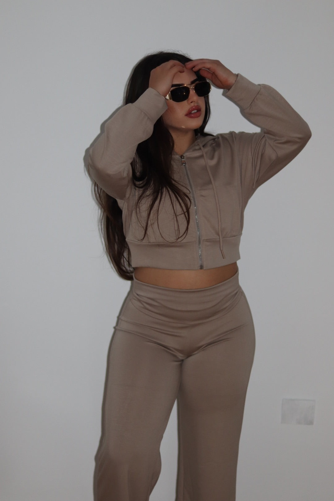 PANTALÓN DOBLE CINTURA - TAUPE